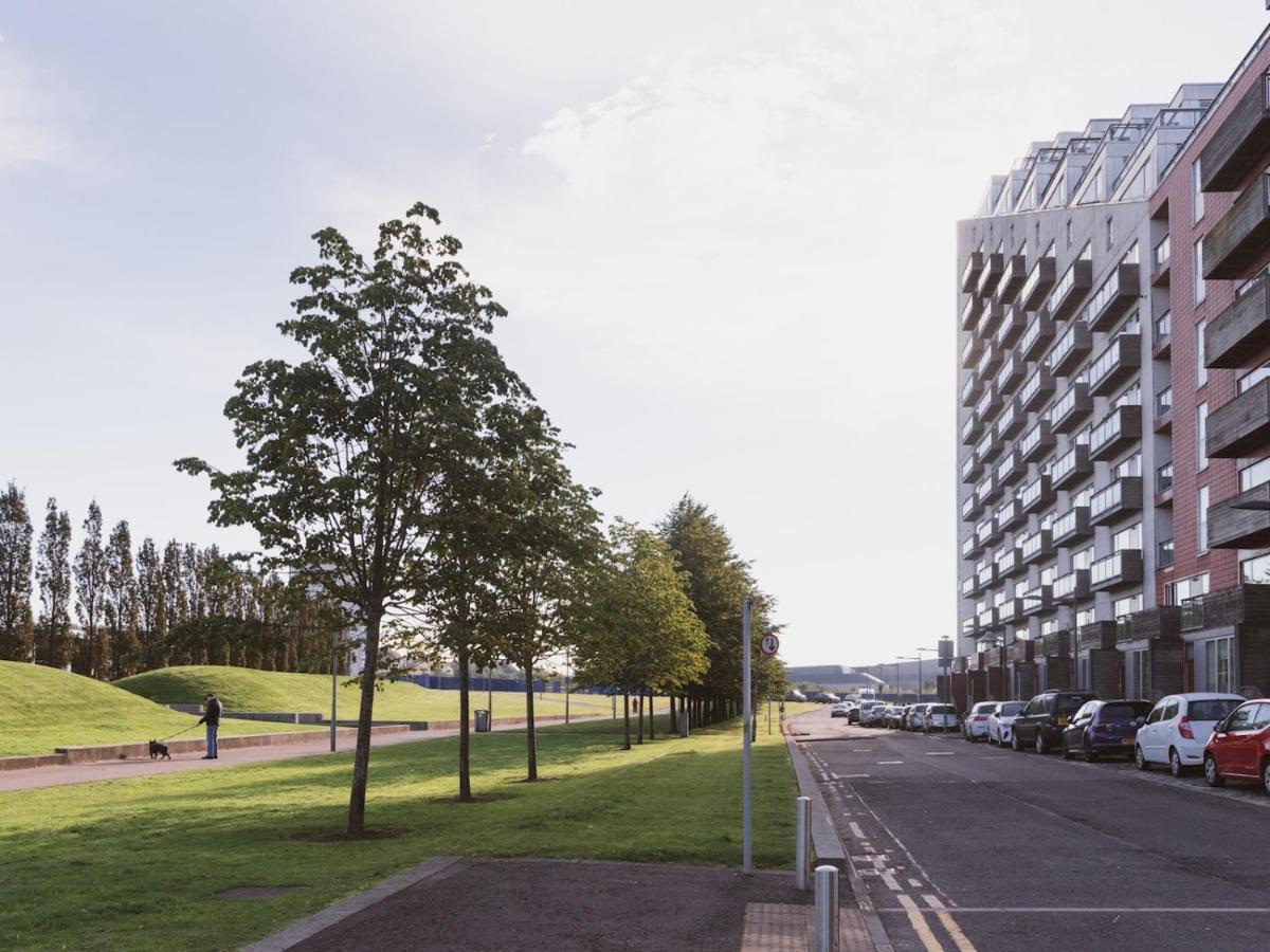 Pass The Keys Lovely 2-Bed Flat Glasgow Harbour Free Parking Exterior photo